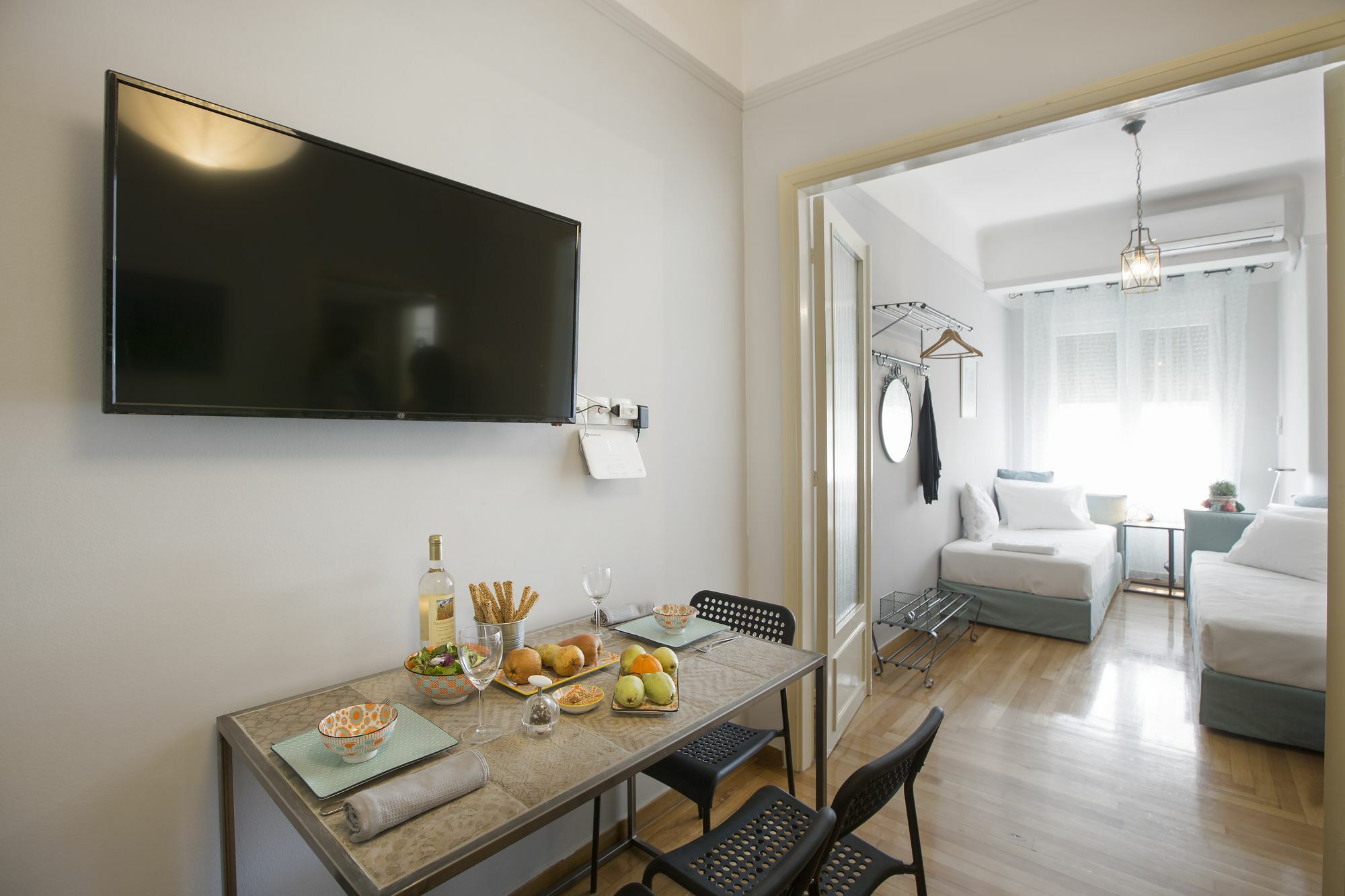 Attractive Flat Near The Acropolis Museum & Metro Station By Athenian Homes المظهر الخارجي الصورة